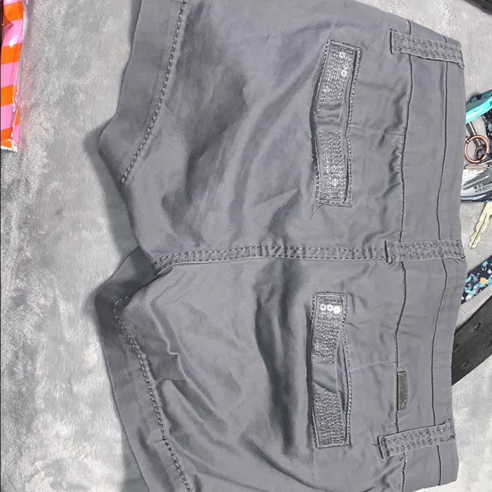 BKE SIZE 23 shorts